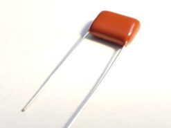 CONDENSADOR POLIESTER METALIZADO 0.1uF 630V 10% (10u)